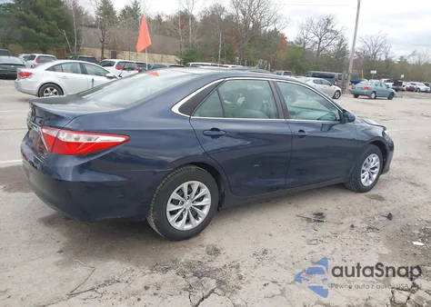 2016 Toyota Camry Le z USA, uszkodzony, nr VIN 4T4BF1FK3GR553235
